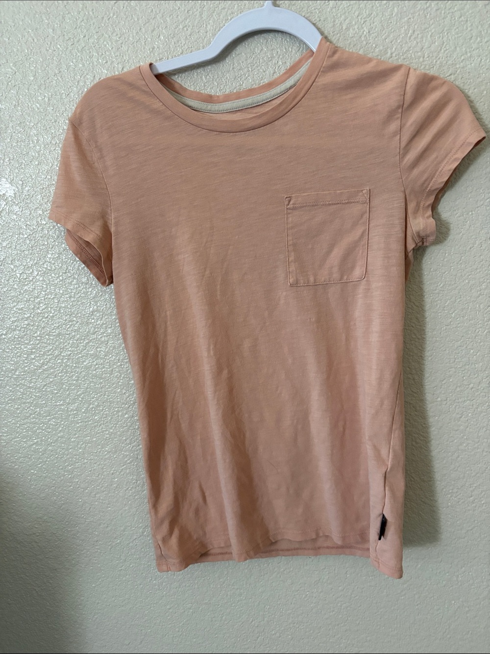 Patagonia Peach Mainstay Pocket Tee - Lightweight Casual Top